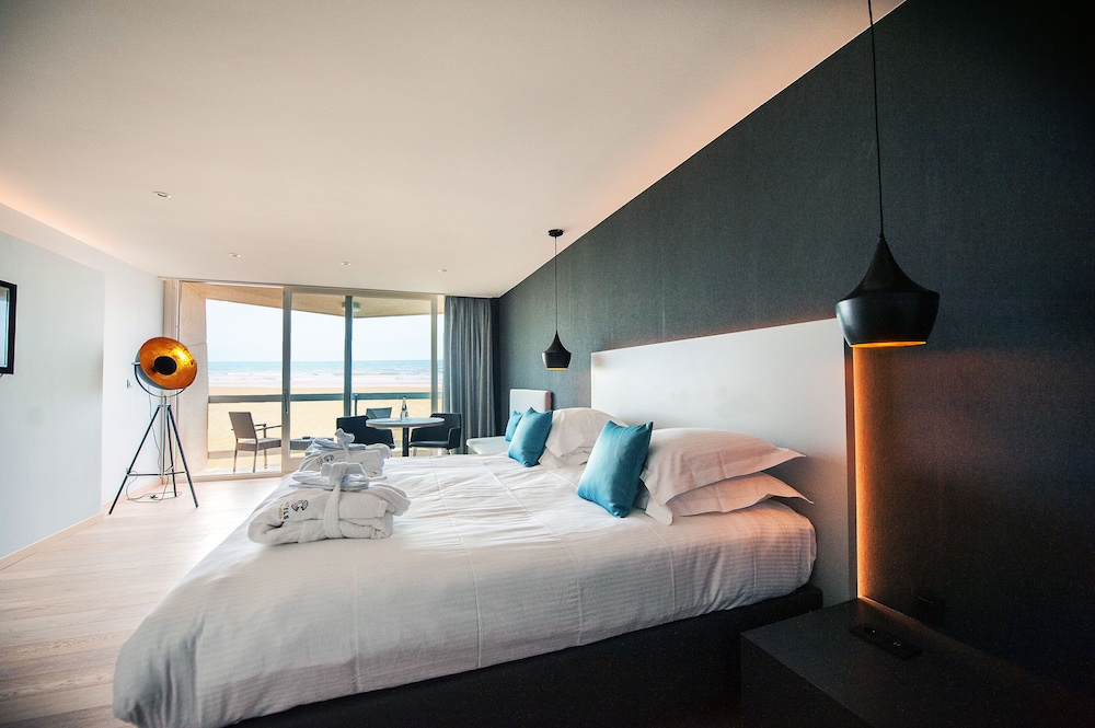 Junior Suite, Balcony, Sea View - Photo 1