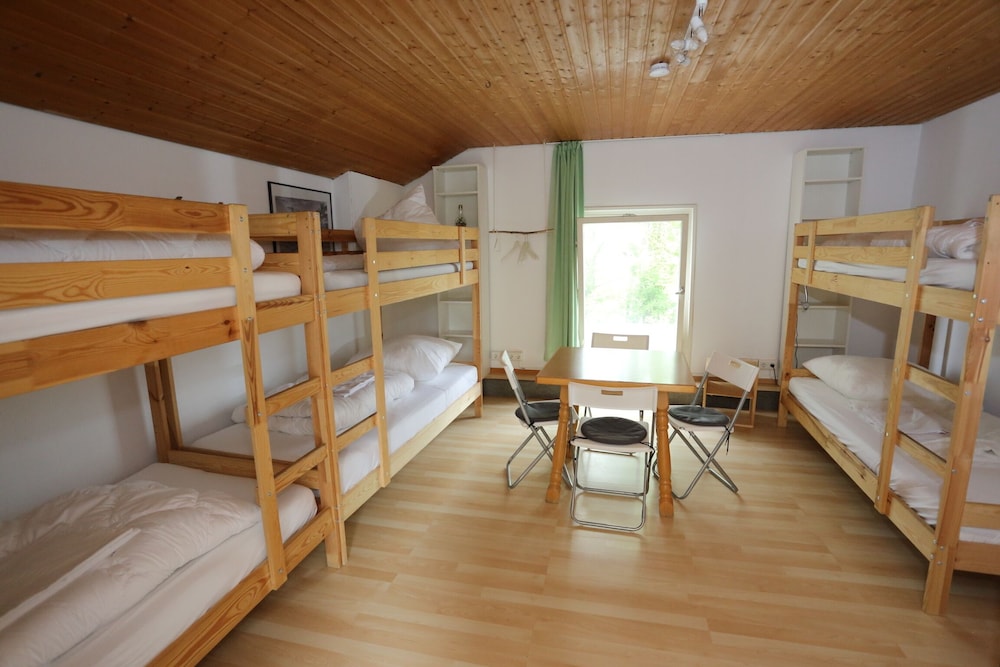 Shared Dormitory, Shared Bathroom (6-Bett-Schlafsaal)