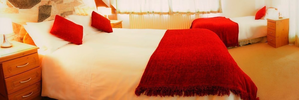 Deluxe Triple Room photo 2