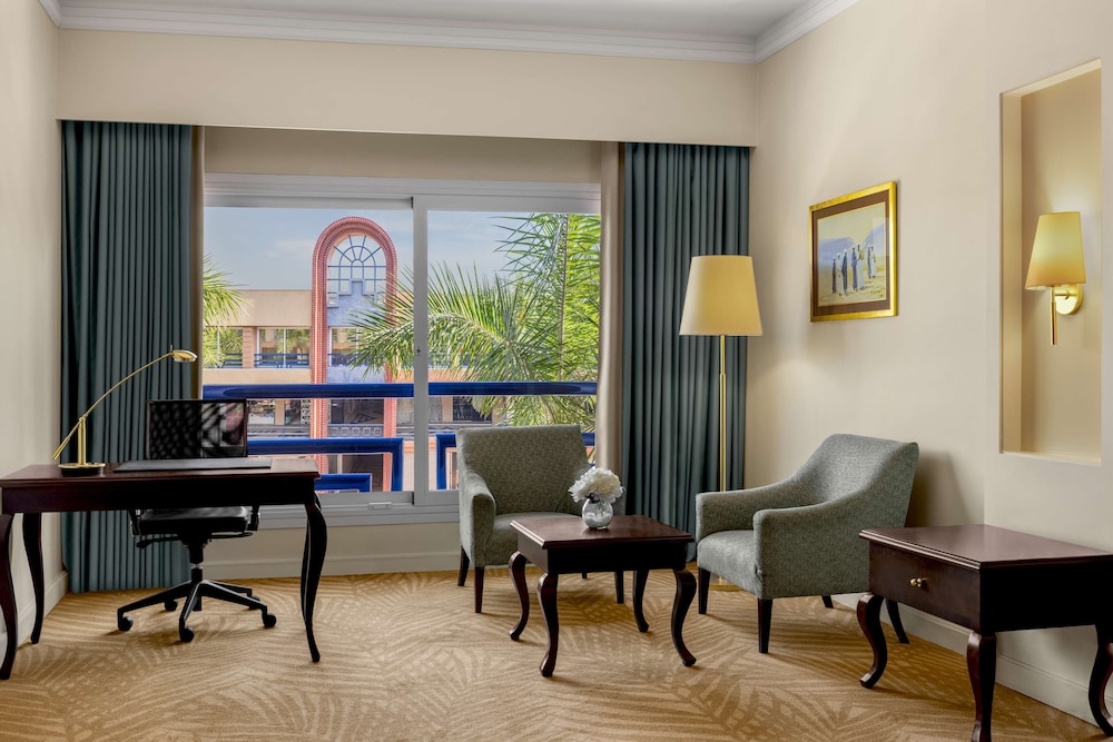 Junior executive deluxe suite