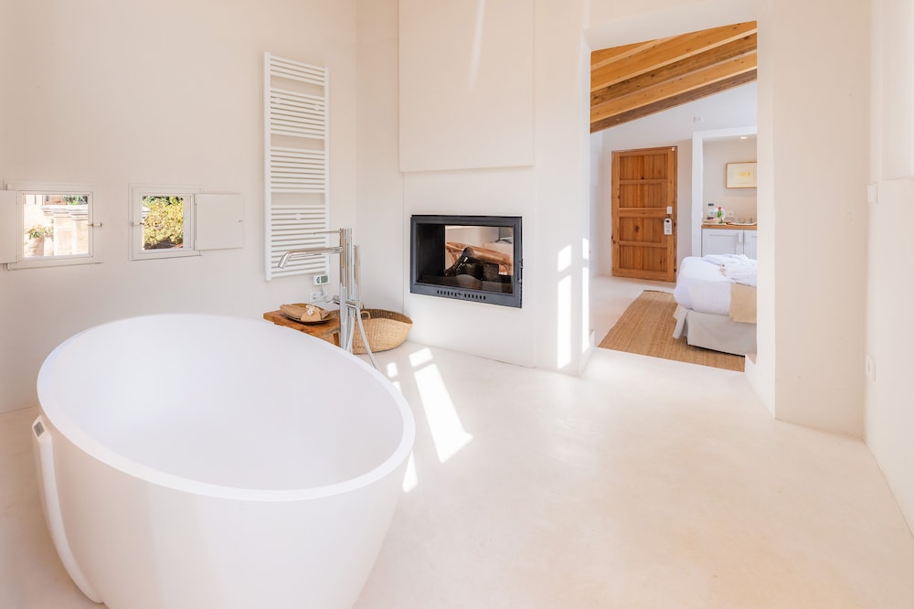 Junior Suite, Terrace, City View (Formentera)