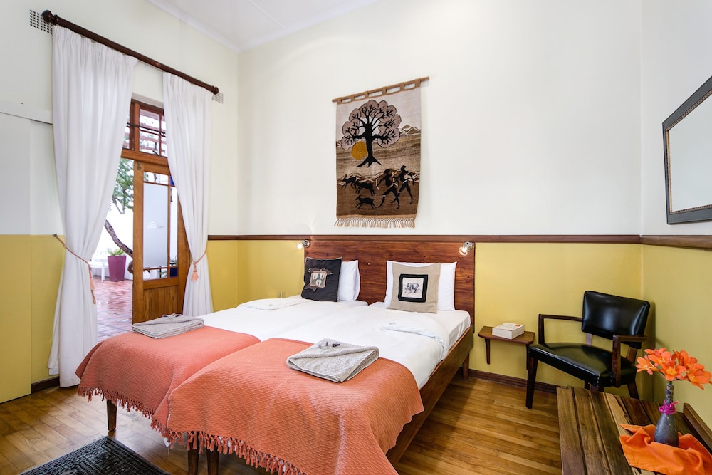 Comfort Room - Main House photo 3
