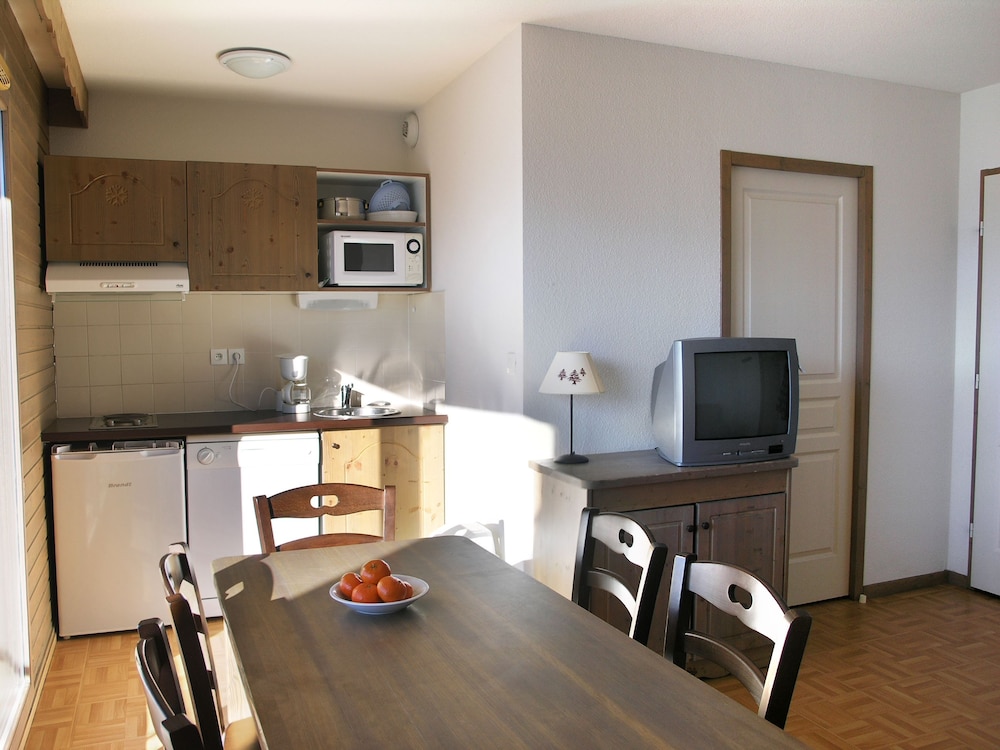 One Bedroom Apartment (for 5) photo 3