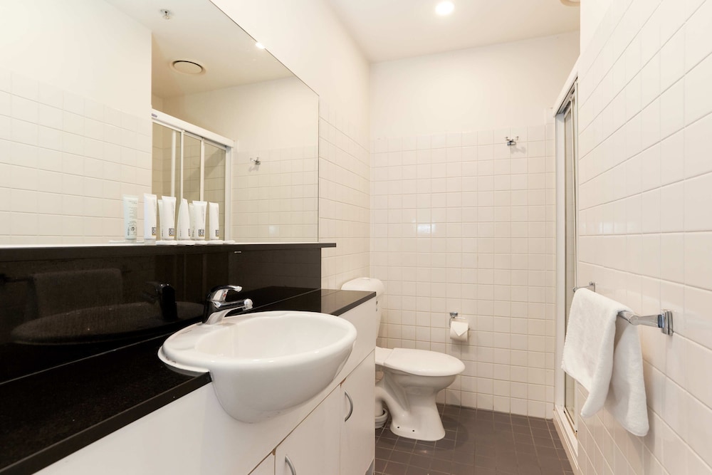 4 Bedrooms Apartment - Photo 3