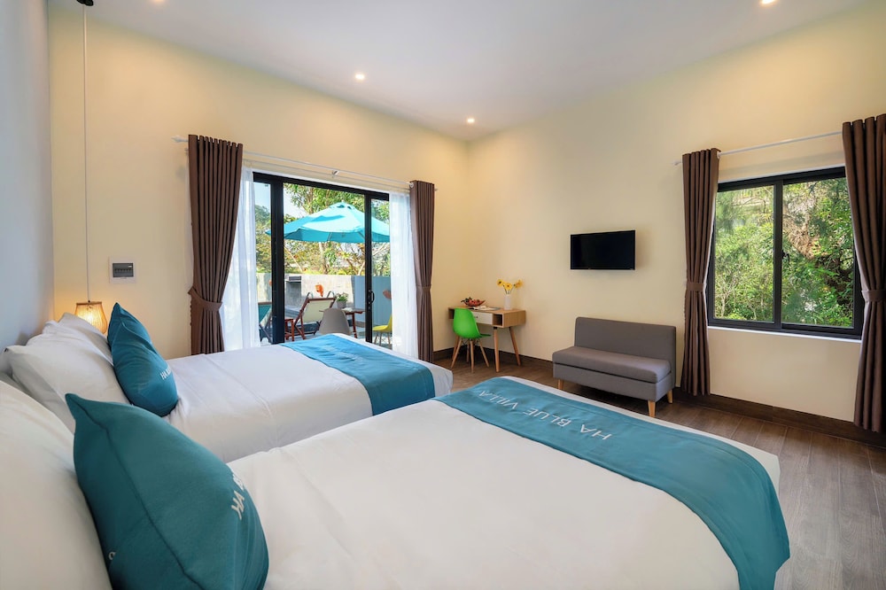 Deluxe Double or Twin Room, Pool View