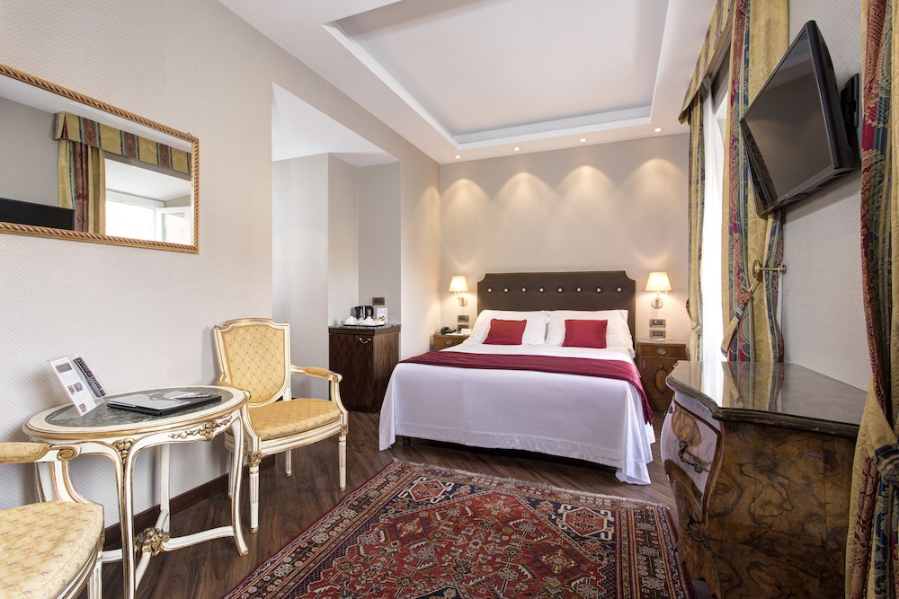 Deluxe Double or Twin Room, City View