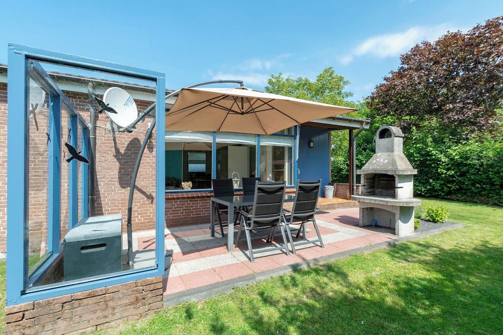 Bungalow photo 3