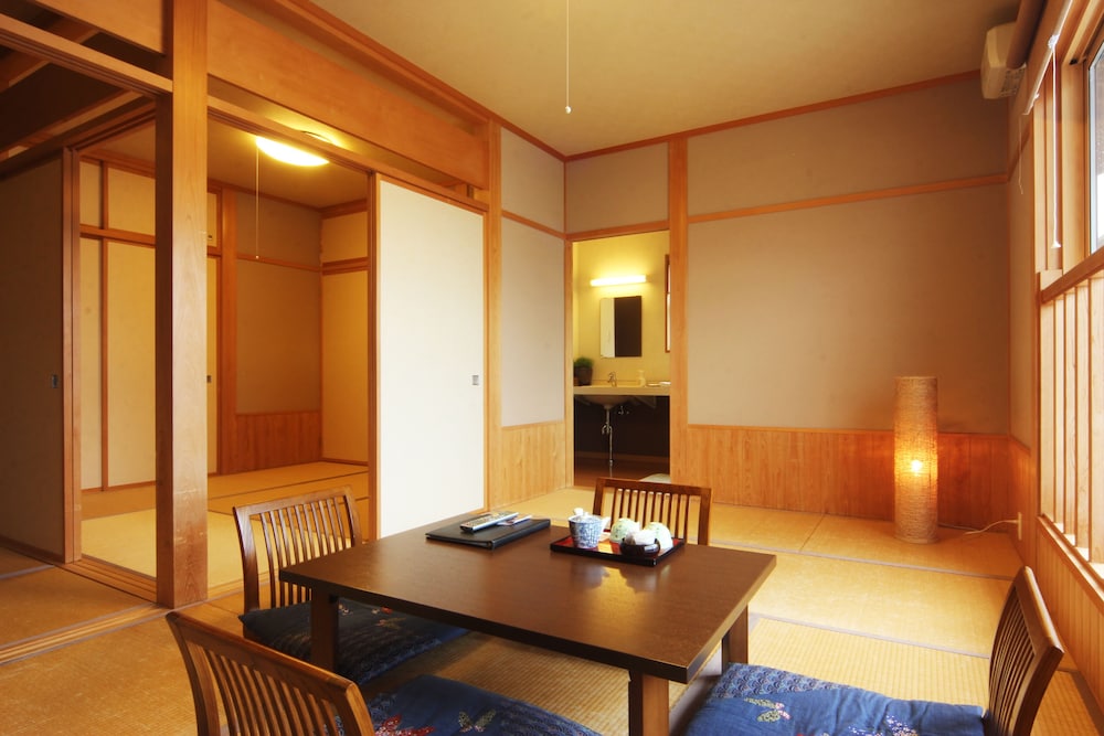 Japanese Style Room For 6 Guests With Fine-View Bath photo 2