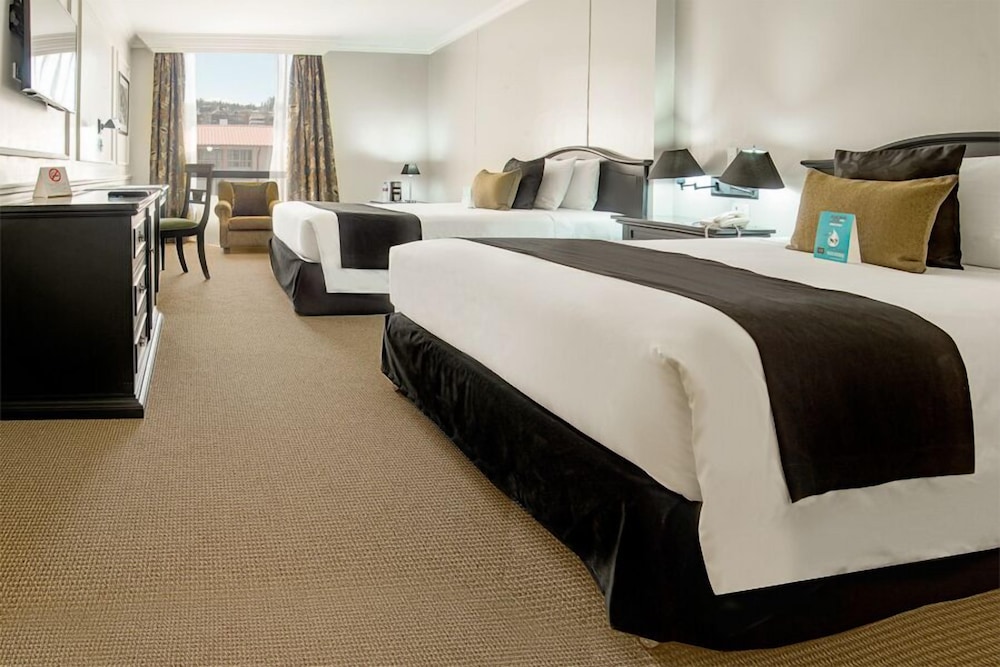 Superior Room, 2 Double Beds - Photo 8