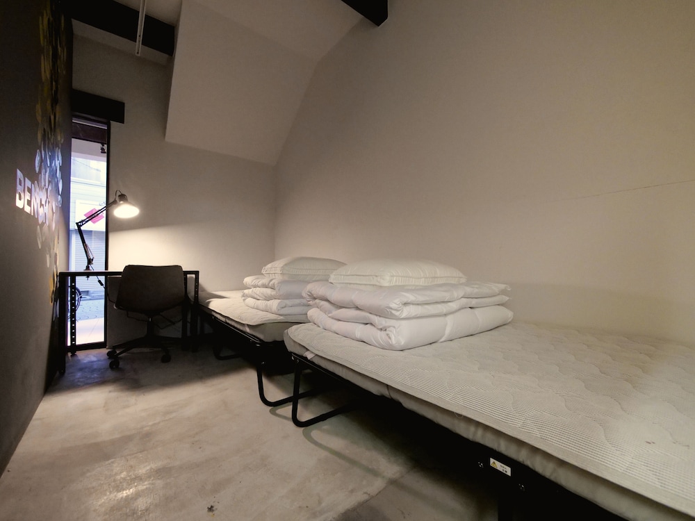 Basic Double or Twin Room photo 1