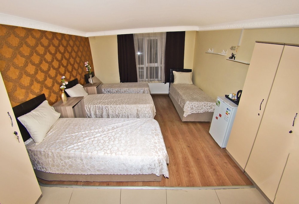 Triple Room photo 2