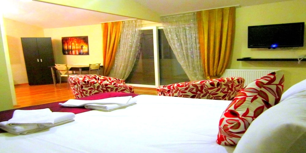 Deluxe Suite, Terrace photo 1