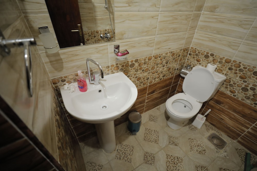 Double Room, 1 King Bed, River View photo 2