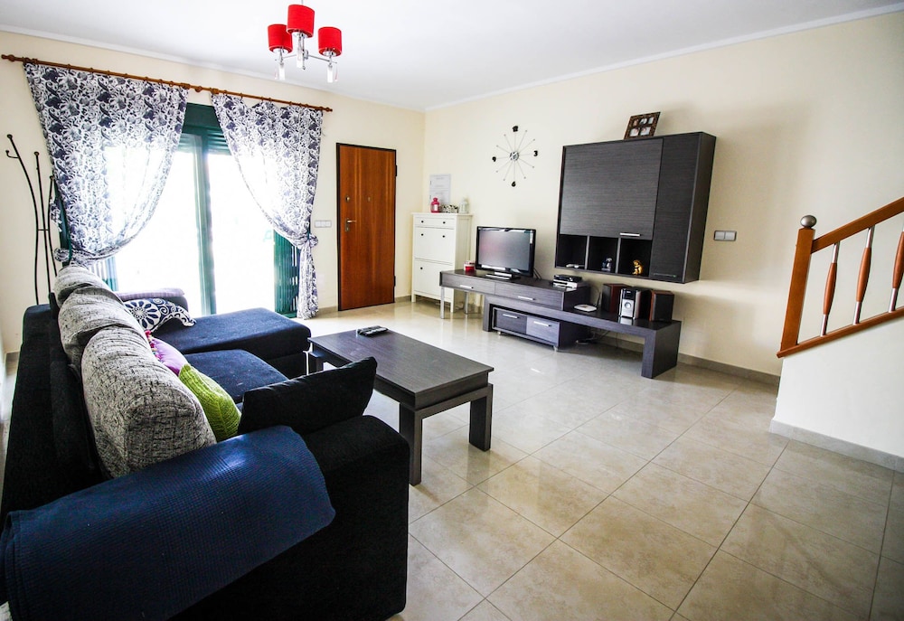 Apartment, 3 Bedrooms photo 2