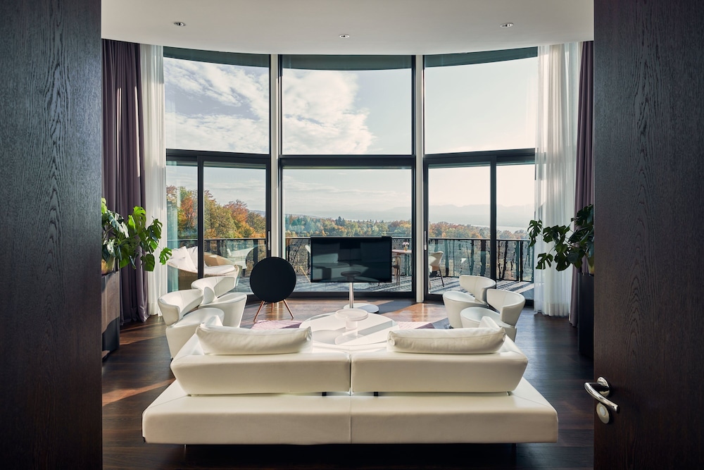 Golf Suite, 170 m2, Panoramic View, Butler, Spa Access (12 years+) - Photo 1