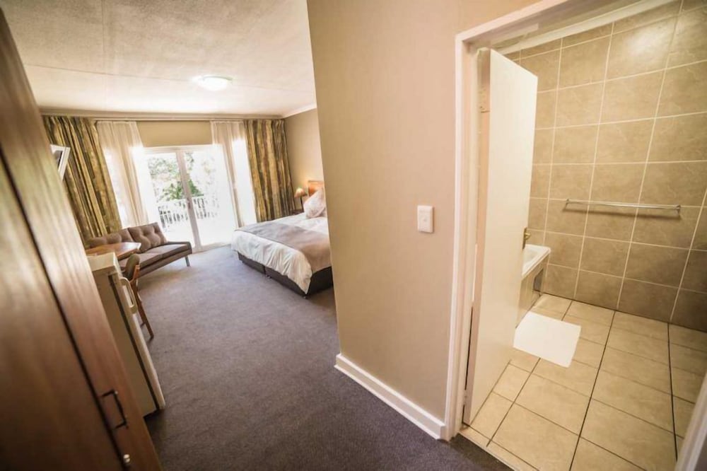 Standard Room, 1 Bedroom (Room 11) photo 2