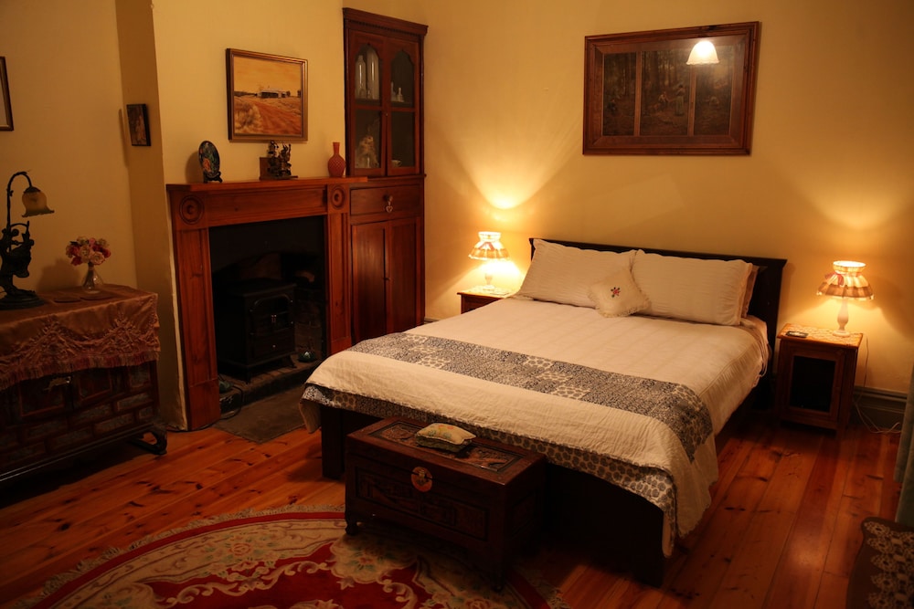 Basic Cottage, 2 Bedrooms, Hill View, Garden Area photo 1