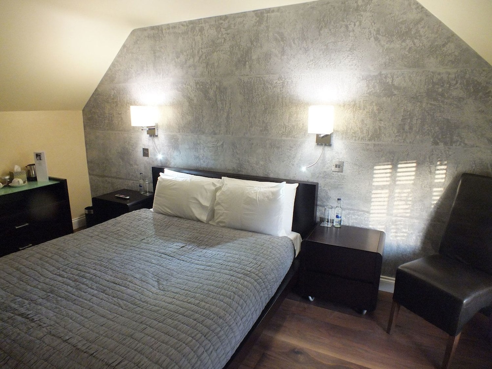 Cosy Double Room, Ensuite photo 1