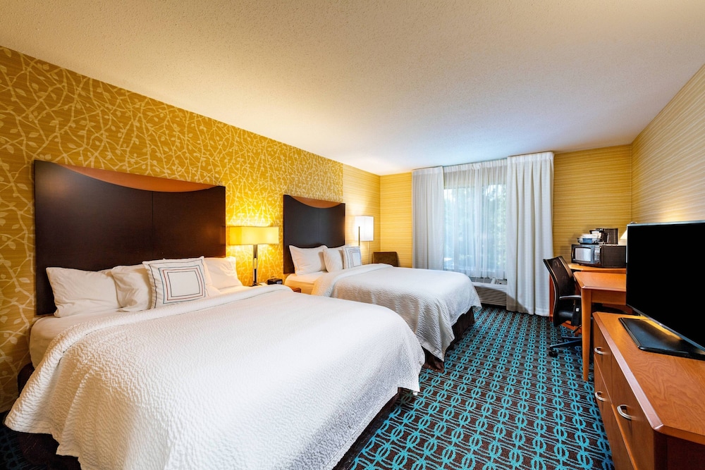 Room, 2 Queen Beds - Photo 1
