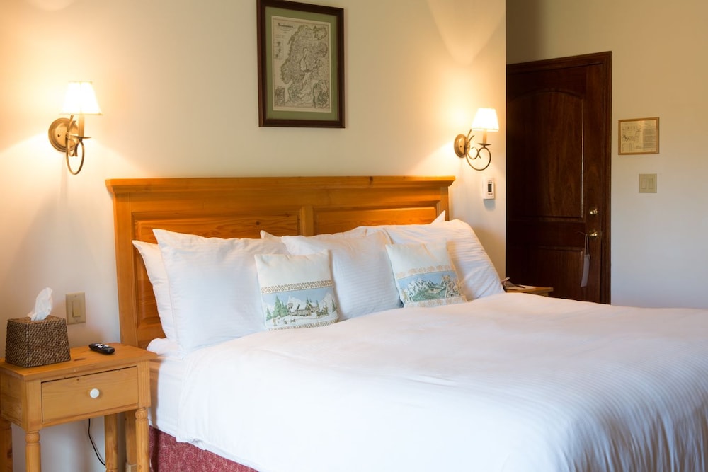 The Scandinavia, A Traditional Room