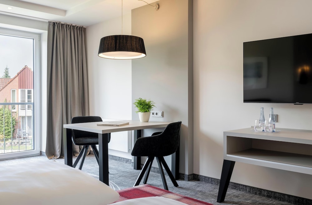 Deluxe Room - Photo 4