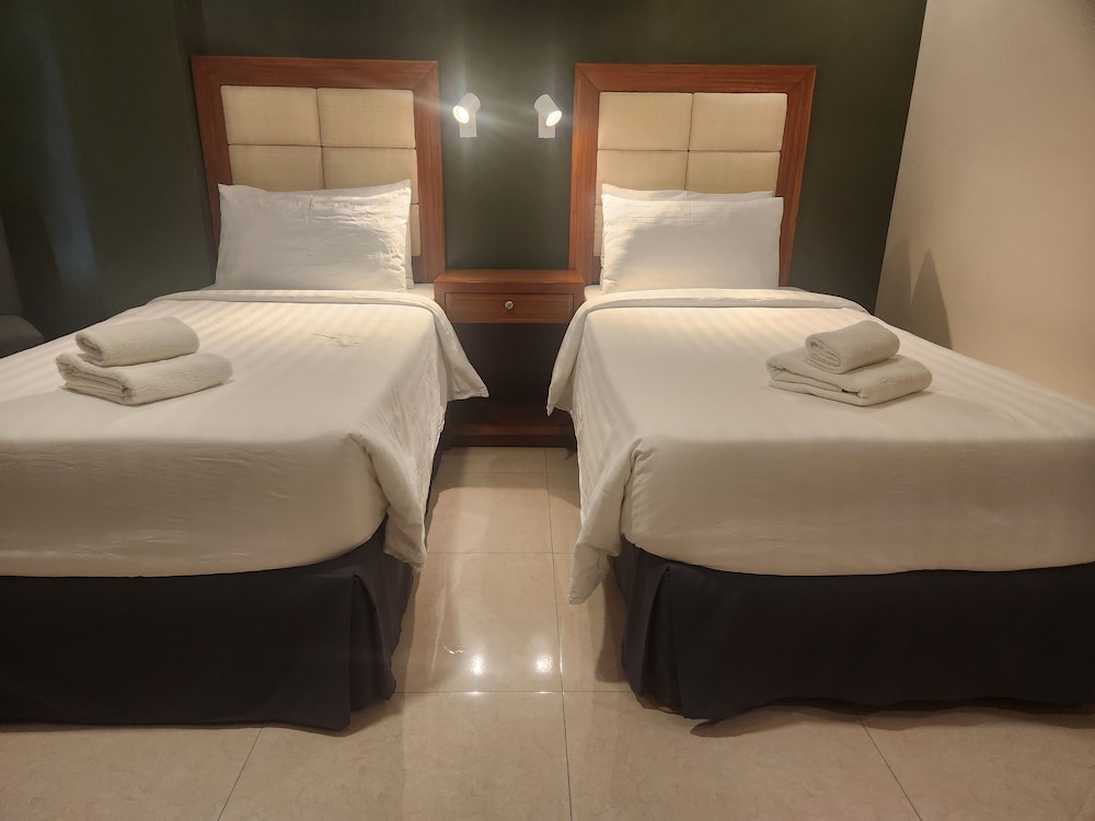 Comfort Twin Room - Photo 12