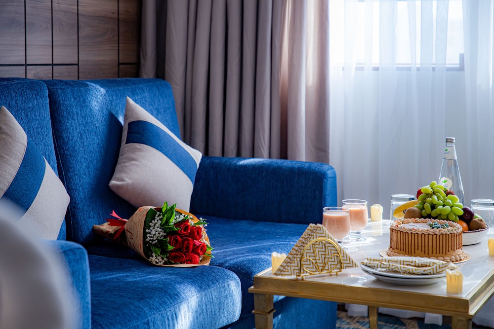 Deluxe Suite photo 3