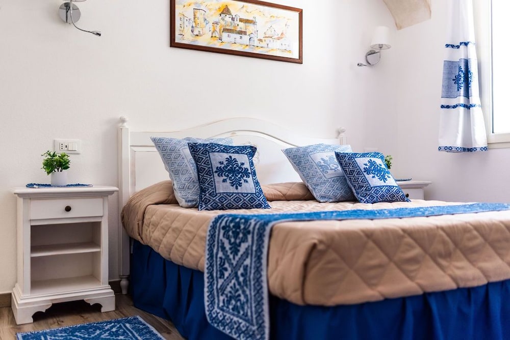 Deluxe Double or Twin Room photo 1