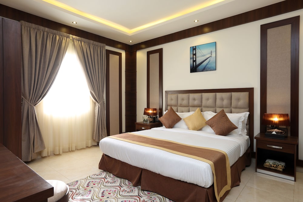 Executive Suite photo 1
