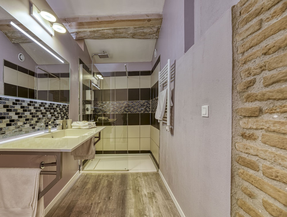 "Garonne" Deluxe Double Or Twin Room photo 2