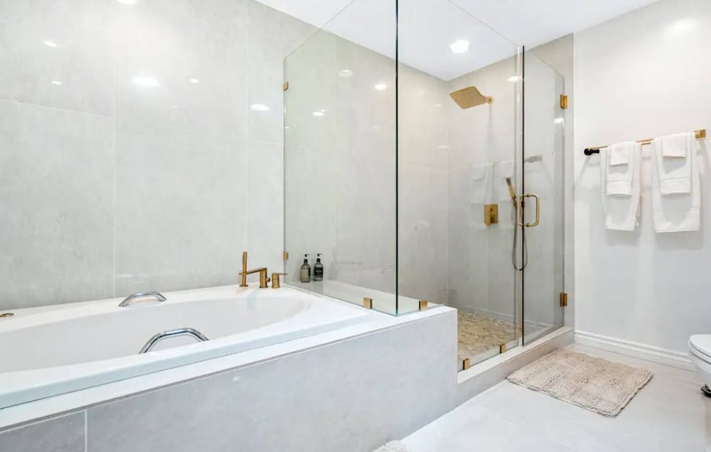 Beachfront Malibu Home With Private Beach Access, Foto 6