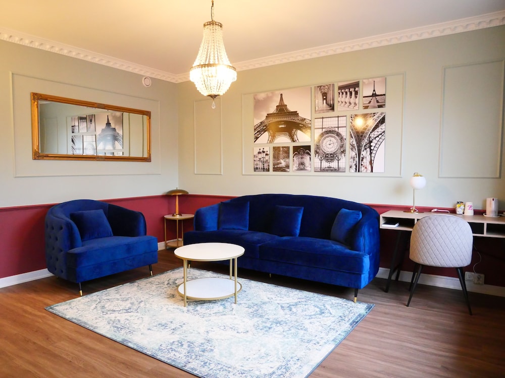 Deluxe Suite photo 1