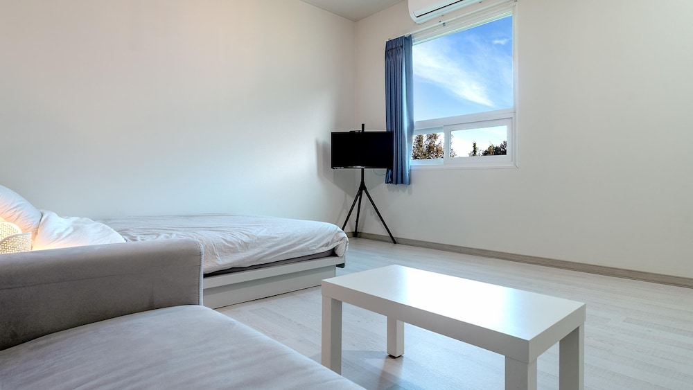 Basic Room, 1 Bedroom (105) photo 1