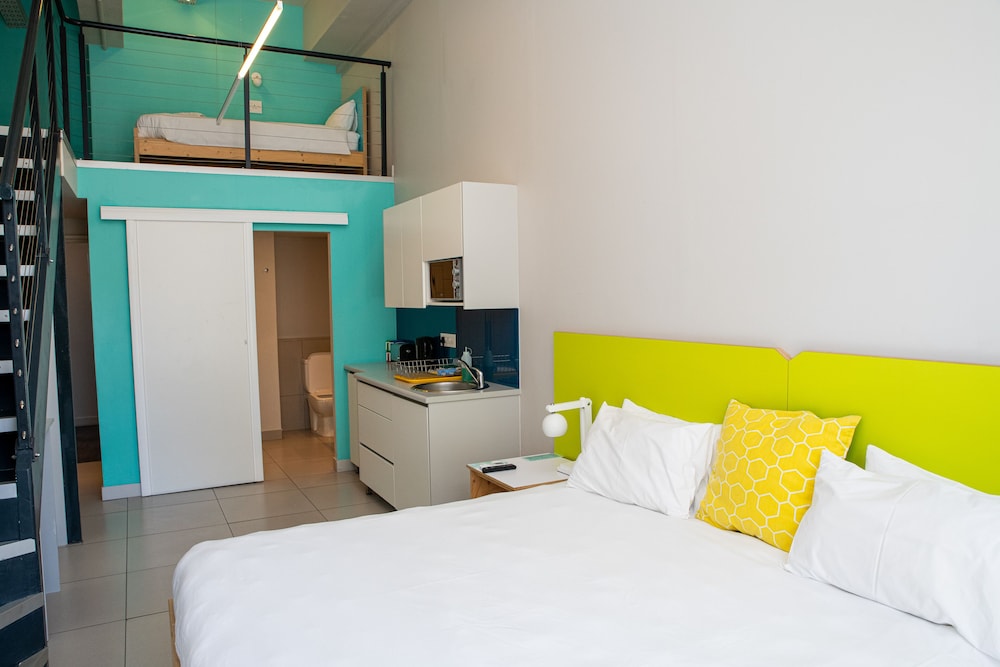 3 - Bed Standard Studio (Street View) photo 3