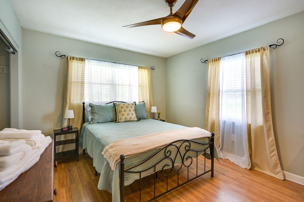 House (2 Bedrooms) photo 3