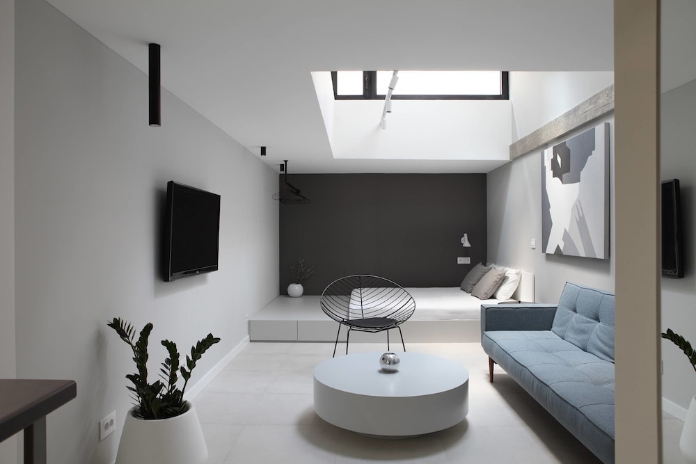 Superior Studio