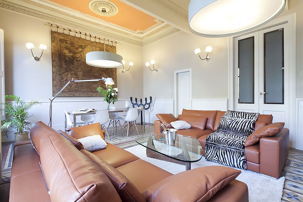 Apartamento Familiar, 3 Habitaciones, Balcón
