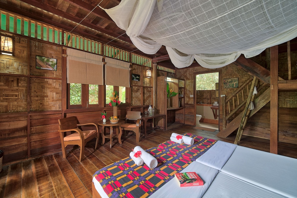 Treehouse 2-Storey