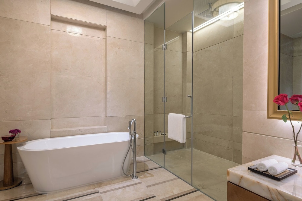 Prestige Suite Sky photo 2