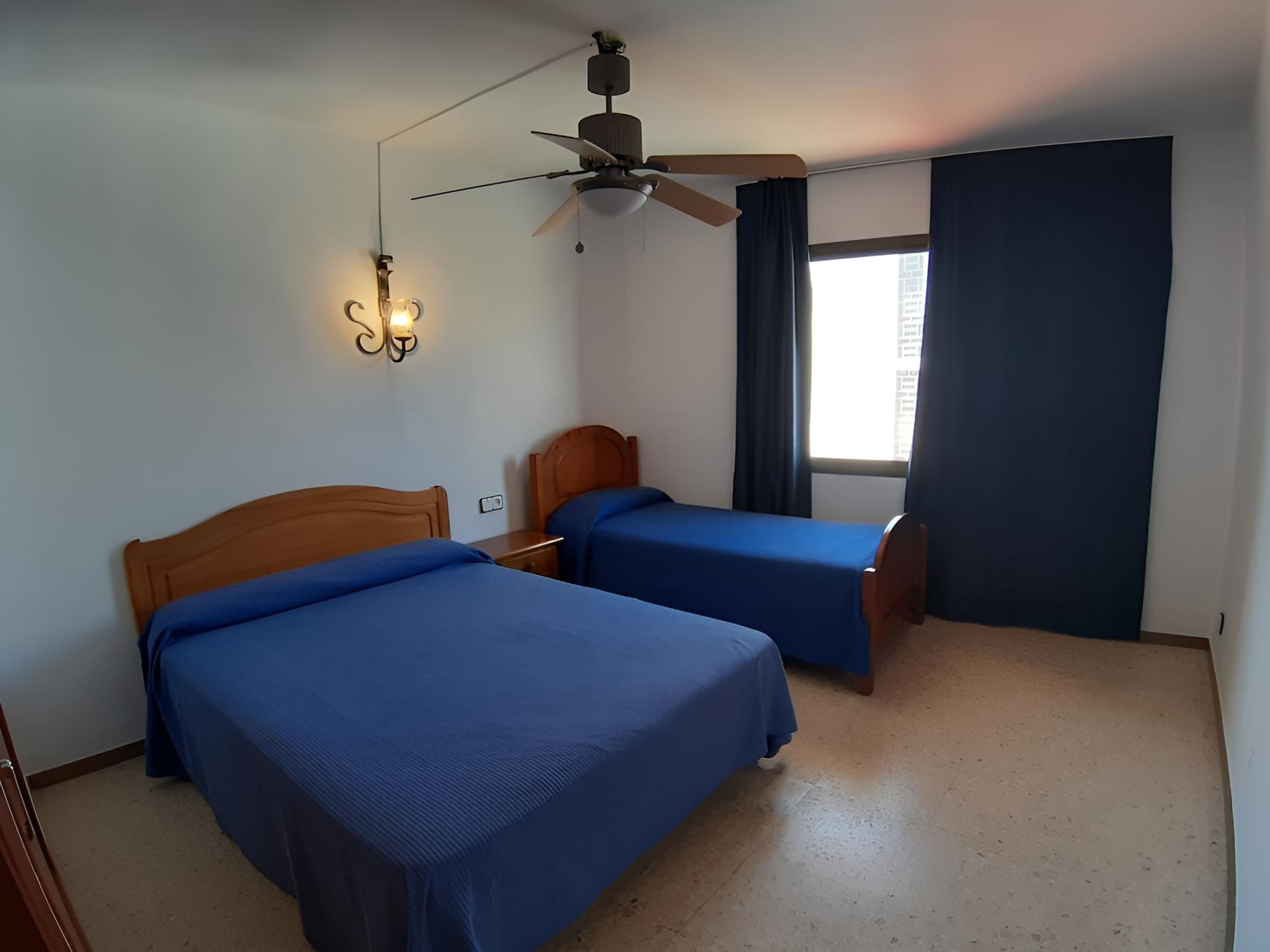 Apartment (3/5) - Photo 1