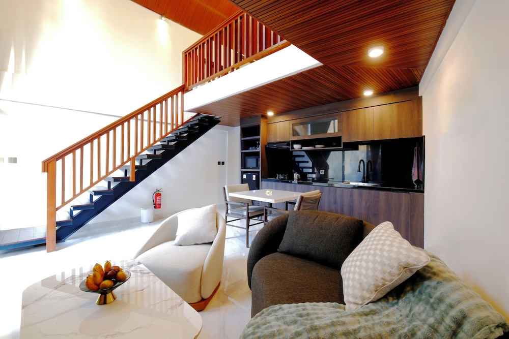 Luxury Villa - Photo 17