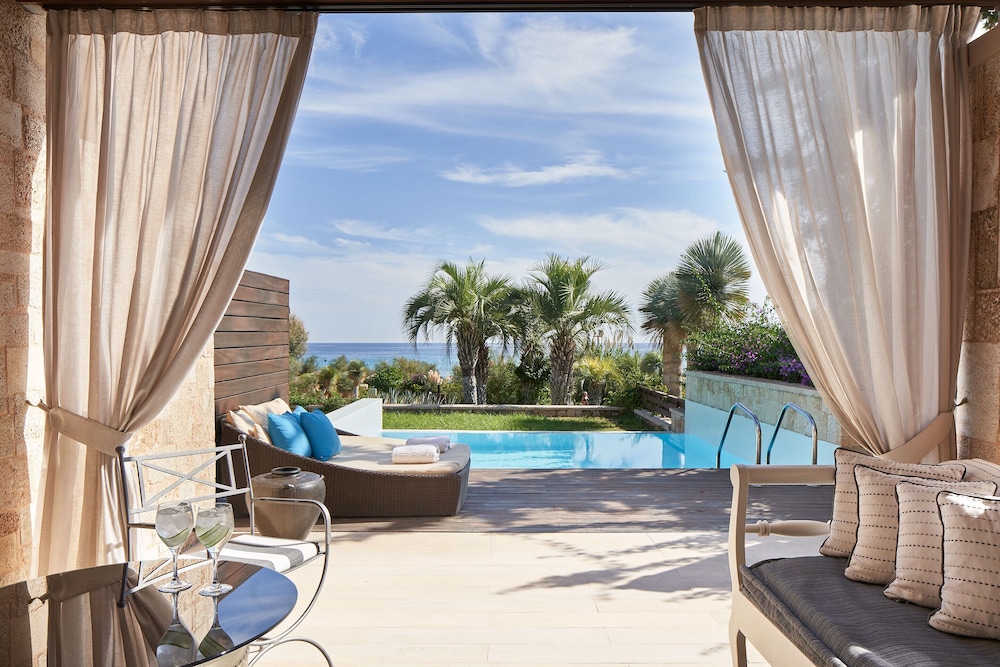 Prestige Suite with Private Pool