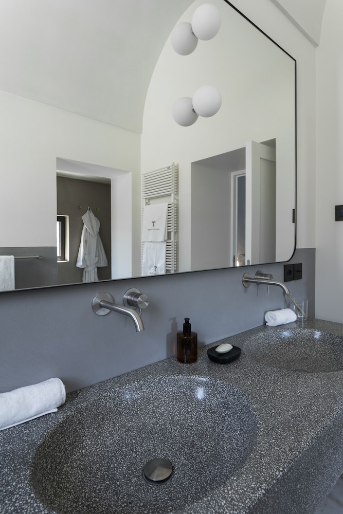Royal Apartment photo 3