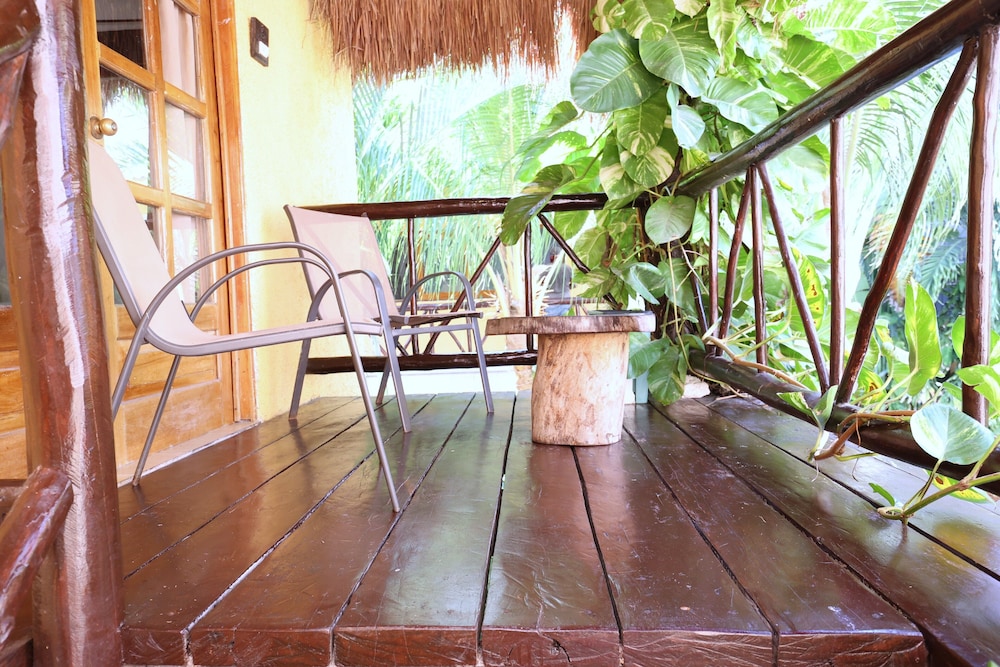 Coba Family Suite with Balcony and Private Bathroom - Photo 1