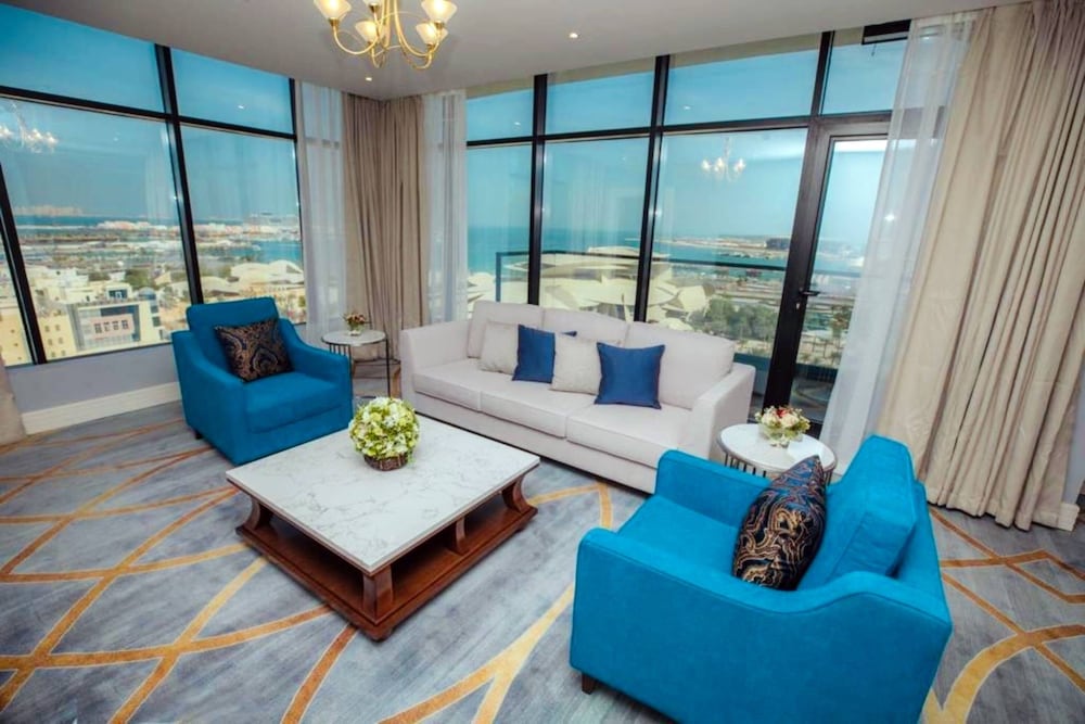 Panoramic Suite, Sea View - Photo 2