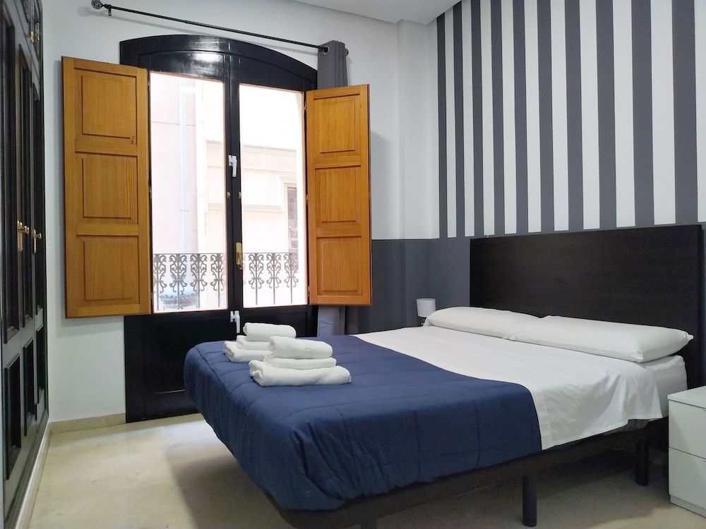 Basic Double Room, 1 Double Bed