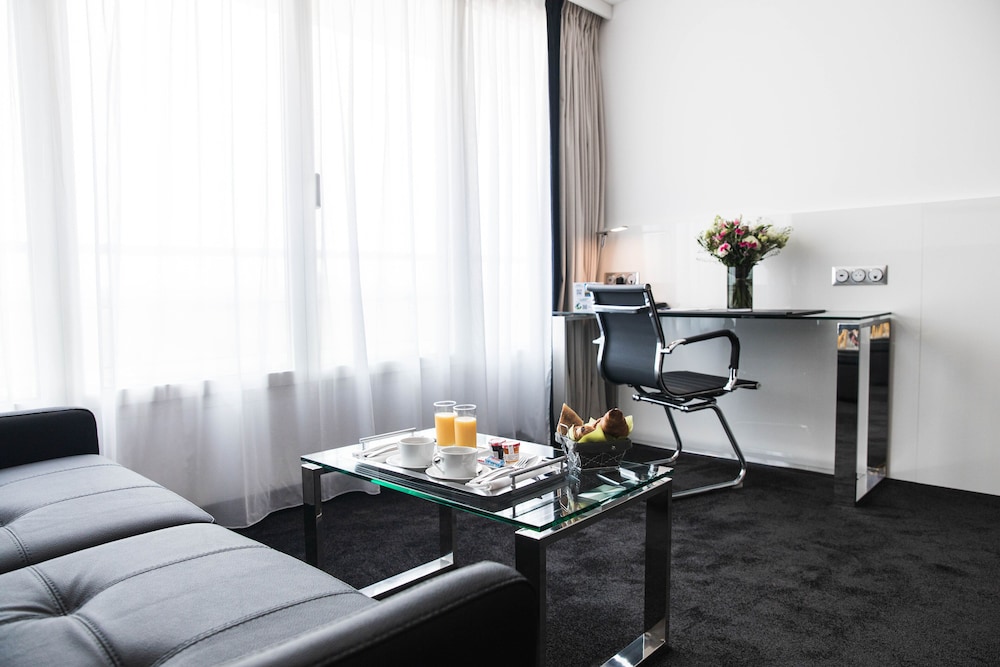 Executive Double Room - Photo 3