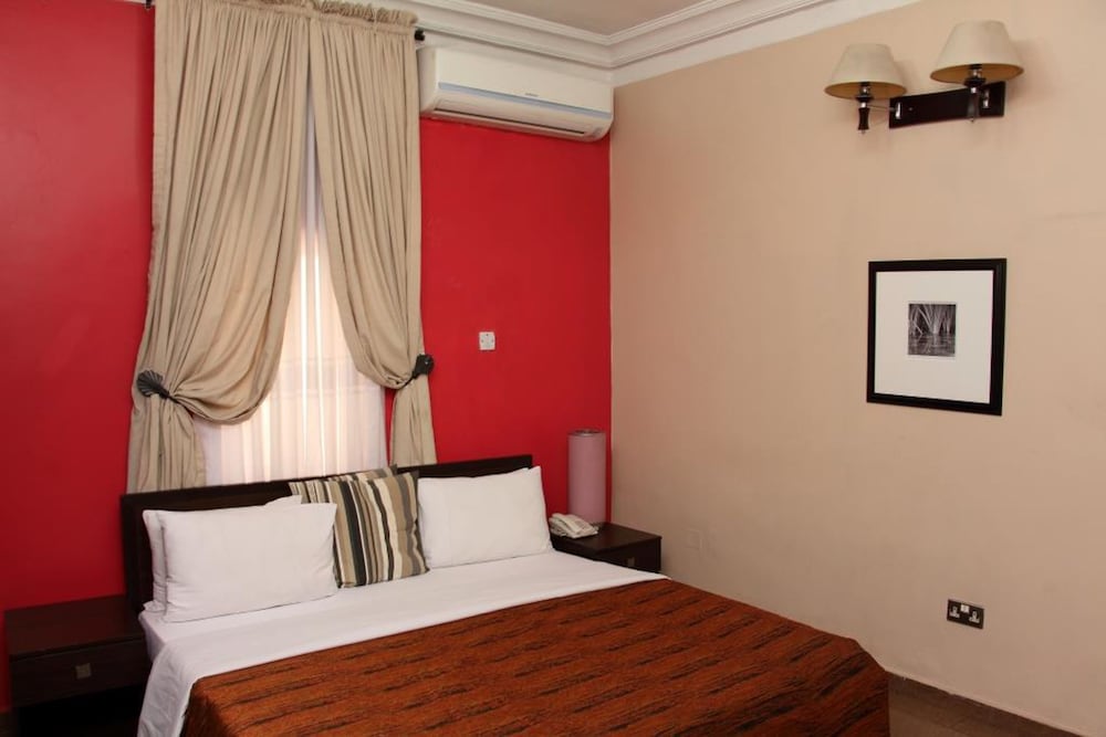 Standard Room photo 3
