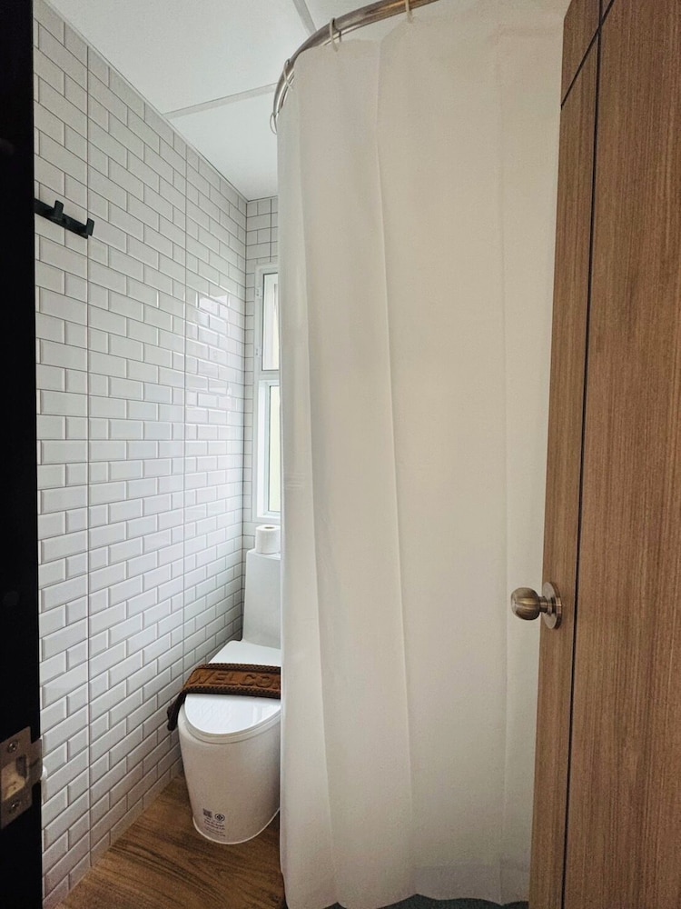 Deluxe Double or Twin Room photo 3