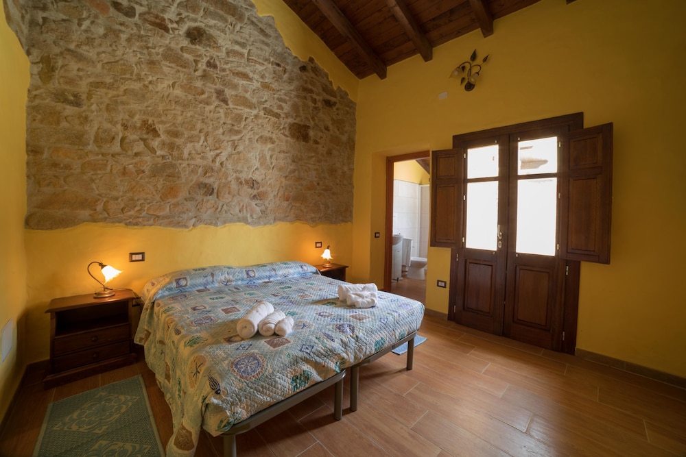 Double or Twin Room, Garden View photo 1